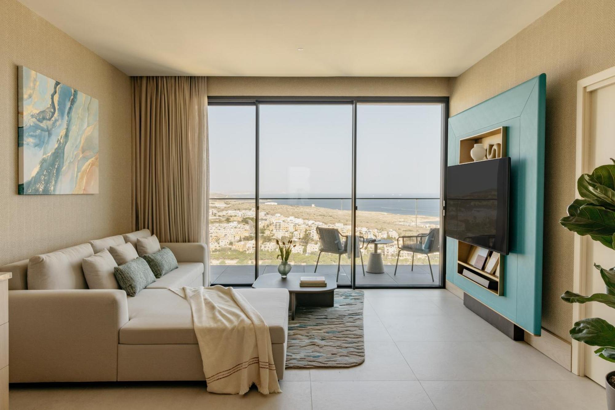 Hotel Me Malta By Melia San Ġiljan Exterior foto
