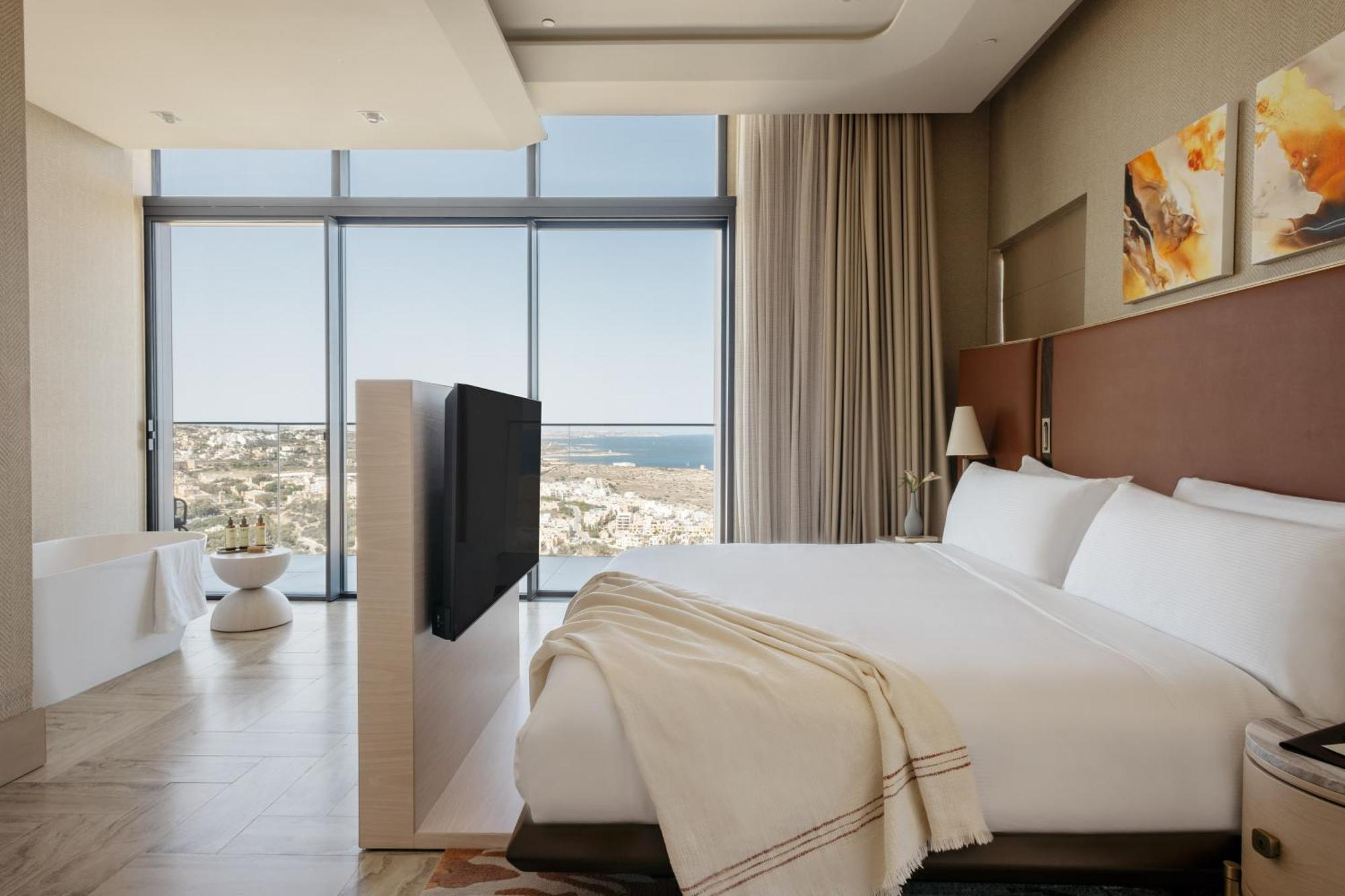 Hotel Me Malta By Melia San Ġiljan Exterior foto
